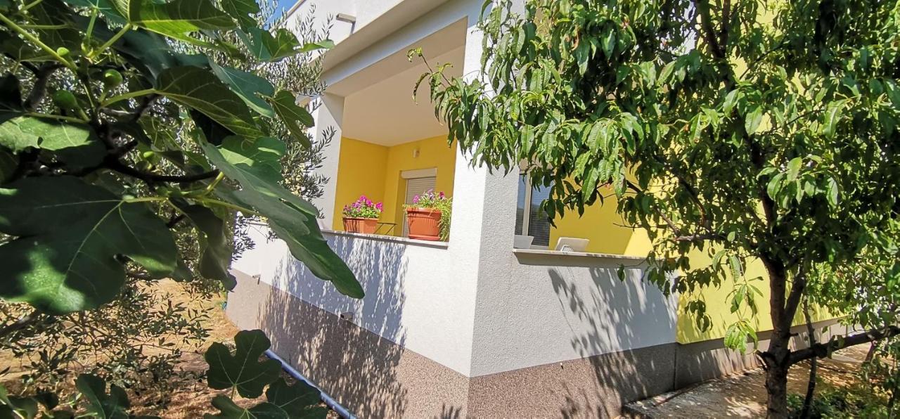 Andela Home - Krka Waterfalls Lozovac Exterior photo